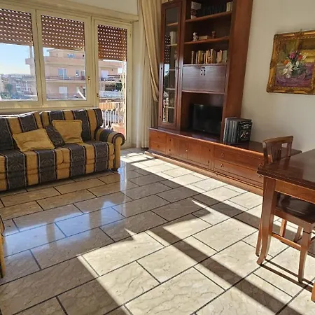 Apartment Australian House - Bufalotta Rom